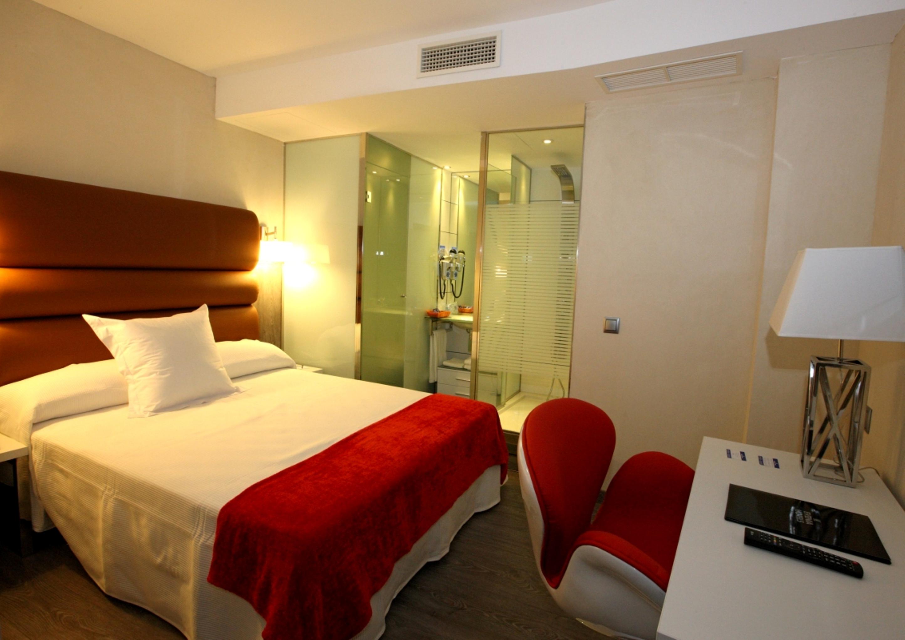 Evenia Alcala Boutique Hotel Alcala de Henares Exterior photo